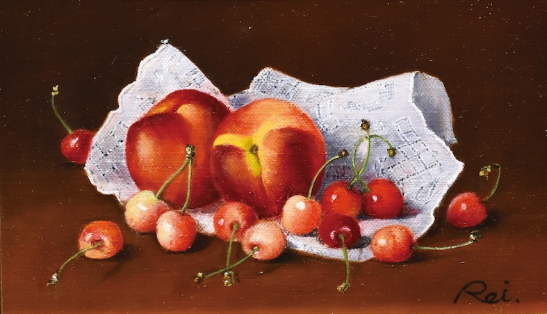 レースと赤い実